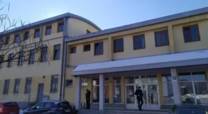 ТУЖИЛАШТВО У ИСТОЧНОМ САРАЈЕВУ: Предложен притвор мушкарцу који је ударио ударио у „ренџ ровер“ у којем је био Аца Лукас