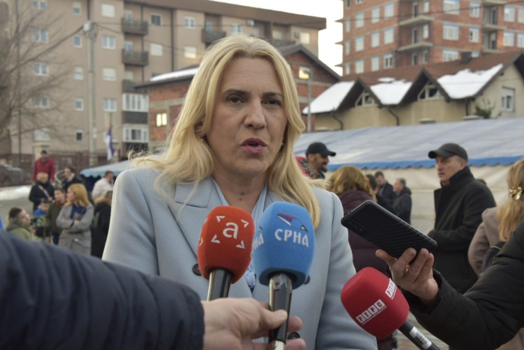 ЦВИЈАНОВИЋ ОДГОВОРИЛА НА „АНАЛИЗЕ“ КОНАКОВИЋА: Галамио или не галамио, овдје игру, ипак, воде мало већи политички играчи