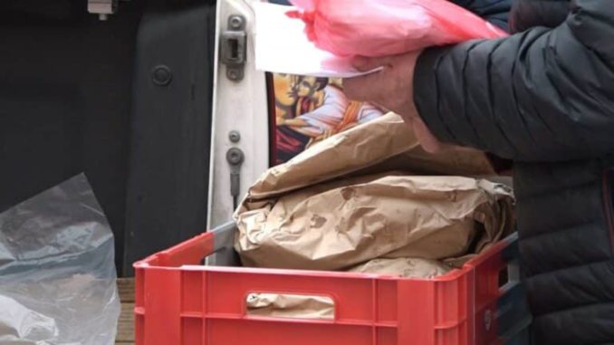 OVO JE PRAVA HUMANOST: Četiri anonimna donatora donirali 14 paketa borcima u Prnjavoru