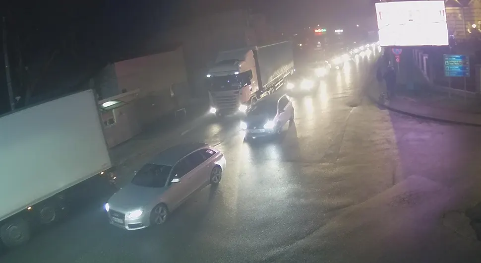 KOLONE NA IZLAZU IZ BiH: Evo kakvo je stanje na graničnim prelazima