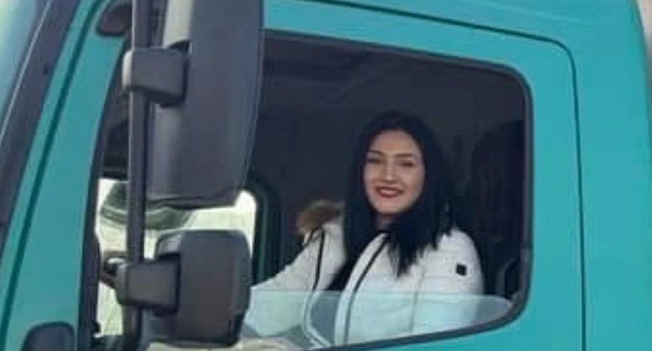 KRALJICA ZA VOLANOM: Djevojka vozi kamion i ruši sve predrasude o „muškom poslu“