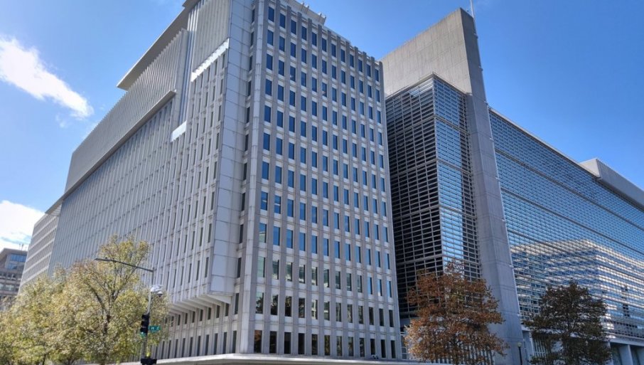 VISOKA STOPA SIROMAŠTVA I NEZAPOSLENOSTI: Svjetska banka upozorava vlast lažne države Kosovo