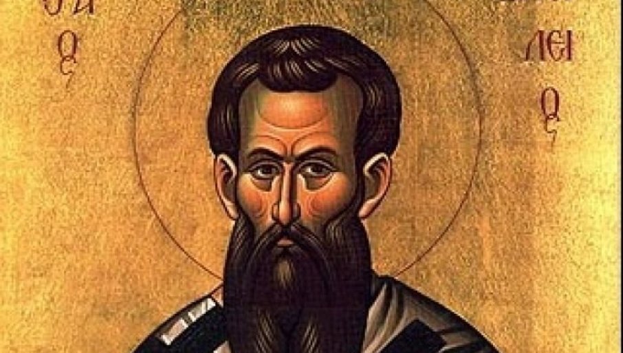 ДАНАС ЈЕ МАЛИ БОЖИЋ И СВЕТИ ВАСИЛИЈЕ ВЕЛИКИ: Бројни су обичаји код Срба, никако се не смијете свађати у породици