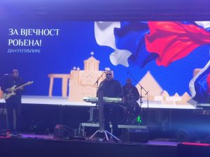 KONCERT DEJANA MATIĆA: Na 33. rođendan Srpska uživa u hitovima regionalne zvijezde (VIDEO)
