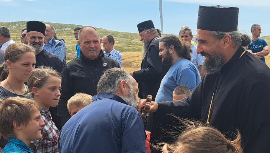 СУД У НИКШИЋУ: Држава Црна Гора да плати епископу Методију 10.000 евра због повреде части