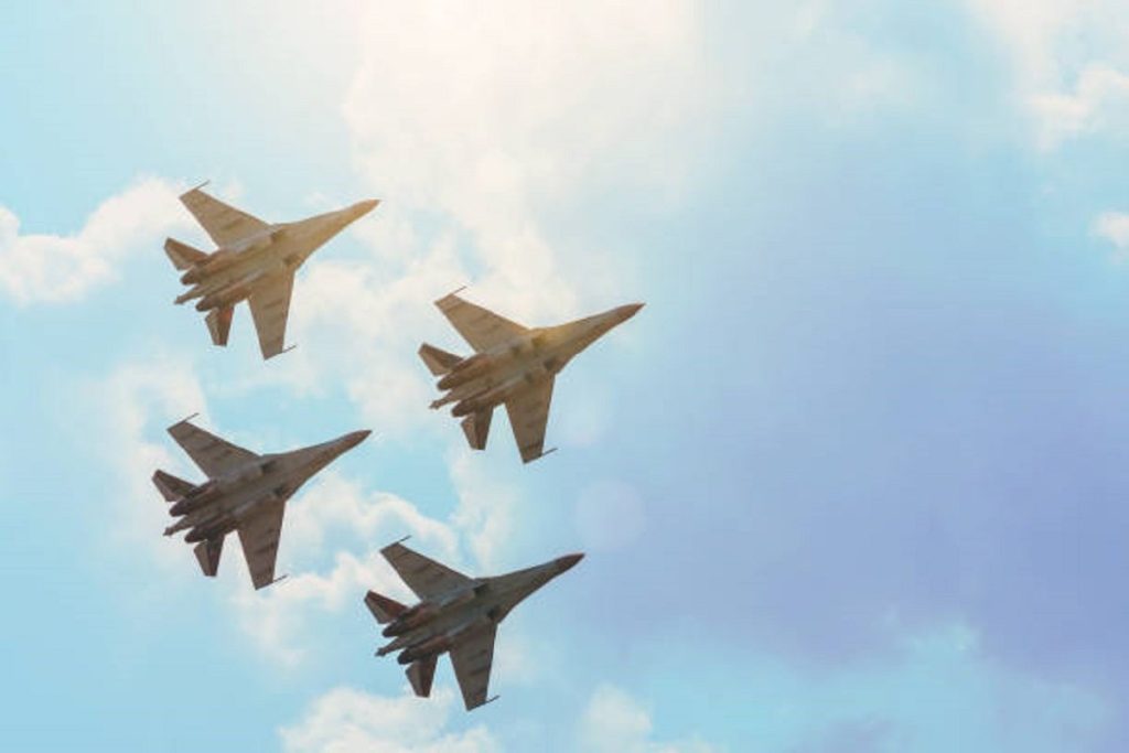 RUSI NA METI NATO – A? Digunti borbeni avioni