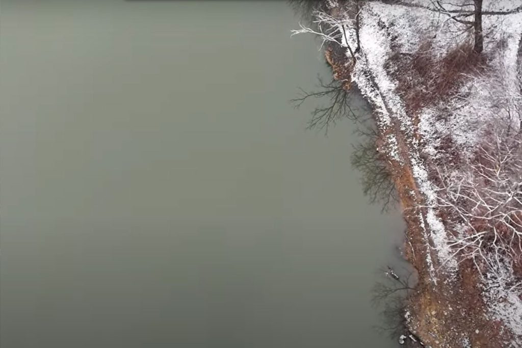 POTRAGA ZA EMIROM JOŠ TRAJE: Ovo je jezero kod Prnjavora gdje traže ubicu žene i sina (VIDEO)