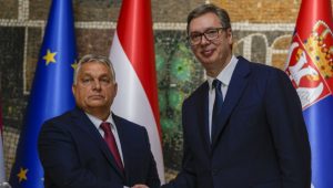 ОРБАН ПОСЛАО ПОРУКУ ВУЧИЋУ: Стране силе покушавају да се умијешају у животе Срба, побиједићеш Александре! (ВИДЕО)