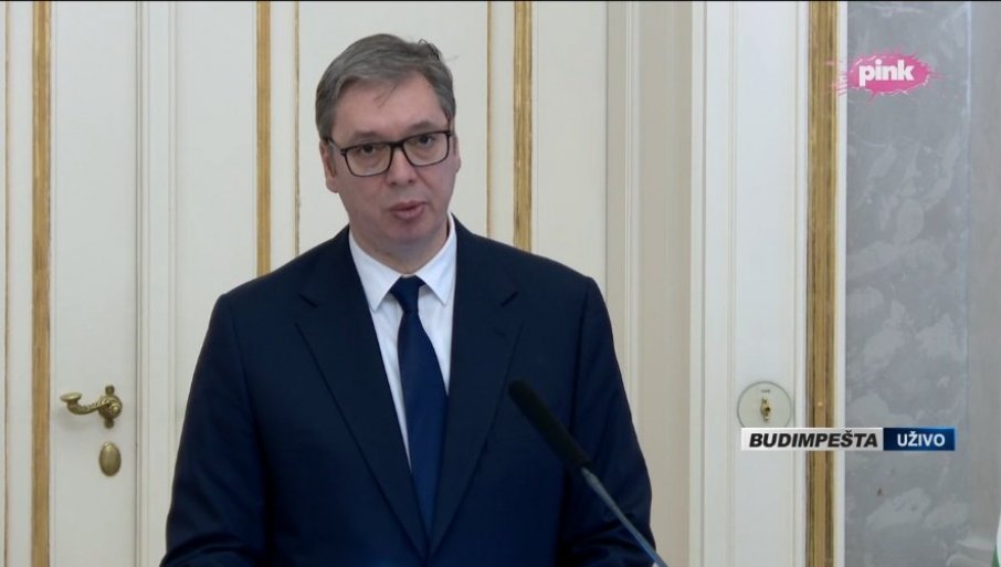„NOVOSTI“ SAZNAJU: Predsjednik Srbije sa narodom u petak razvija najveću zastavu na ulicama Beograda