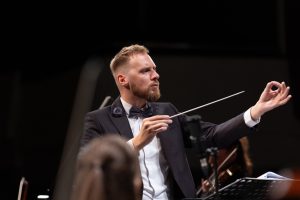 СВЈЕТСКИ, А НАШ: Душан Урошевић у жирију Првог међународног такмичења диригената у Москви