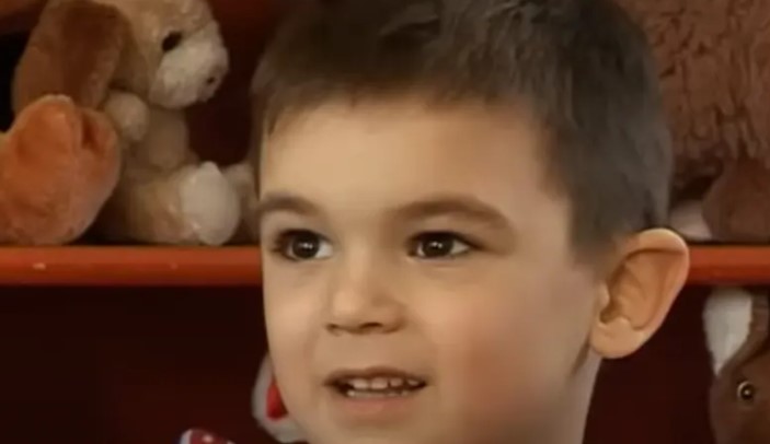 VIŠE NIJE MALI DJEČAK: Evo kako danas izgleda Matija poznat po izjavi “Sjedio ka’ bubica” (VIDEO)