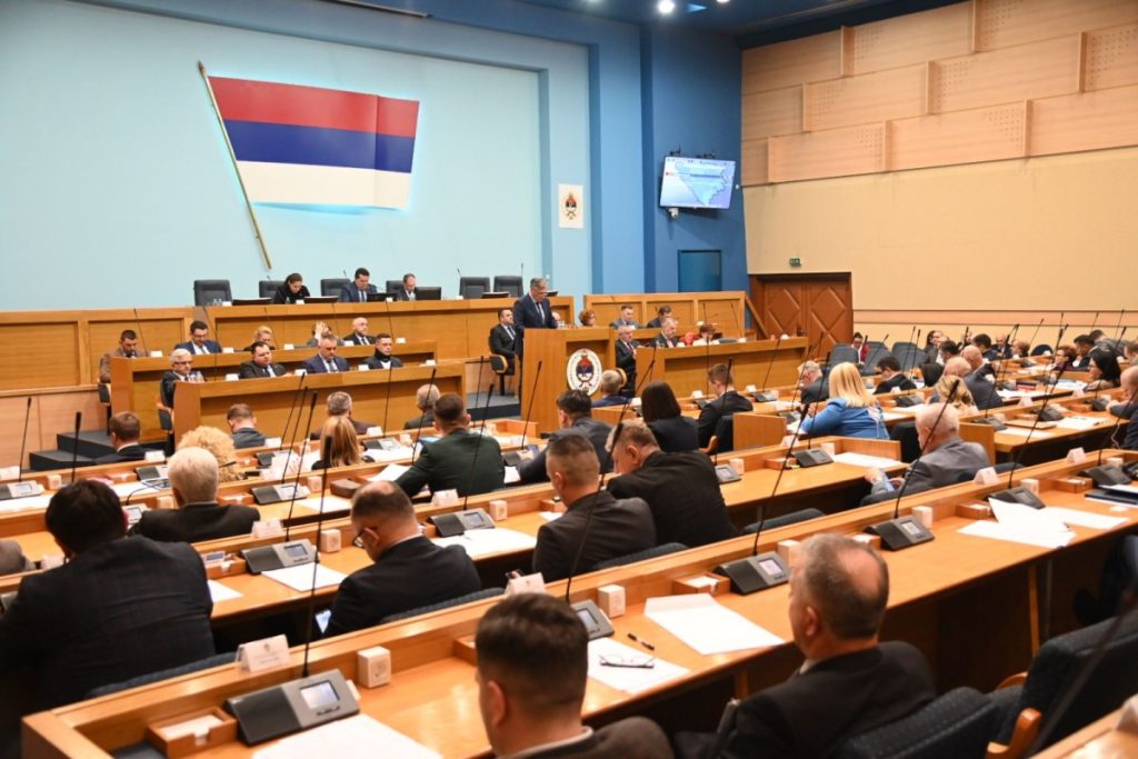 RASPRAVA O ZABRANI PUŠENJA: Poslanici se ne slažu oko predloženog rigoroznog zakona