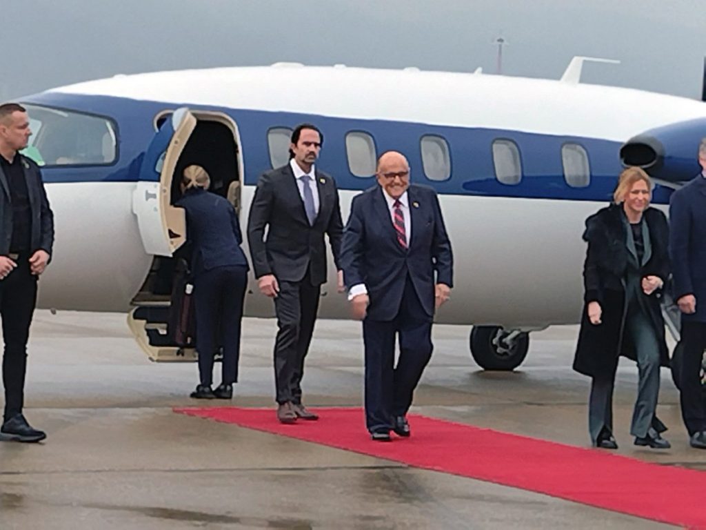 RUDOLF ĐULIJANI U BANJALUCI: Bivši gradonačelnik Njujorka stigao Dodiku u posjetu (FOTO/VIDEO)