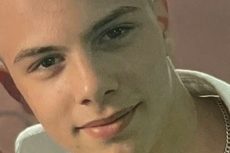 MAJKA MOLI ZA POMOĆ: Nestao Aleksa (18), nema ga od petka