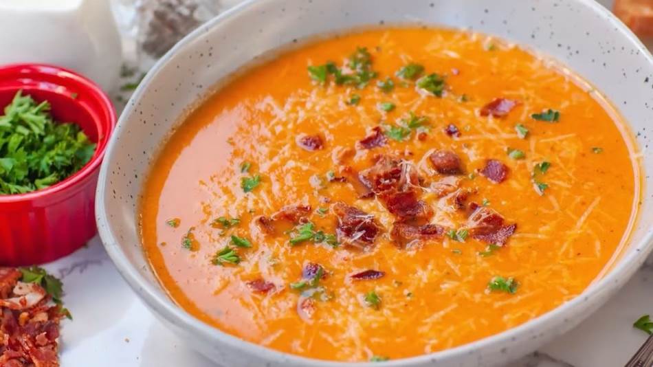 IDEALNA ZIMSKA ČORBA OD PEČENE CRVENE PAPRIKE: Toplo kome malo ko može da odoli
