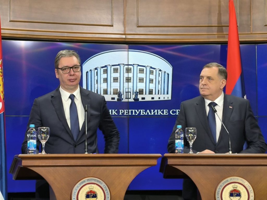 SASTANAK DODIKA I VUČIĆA U BANJALUCI: Republika Srpska uvijek može da računa na podršku Srbije (FOTO/VIDEO)
