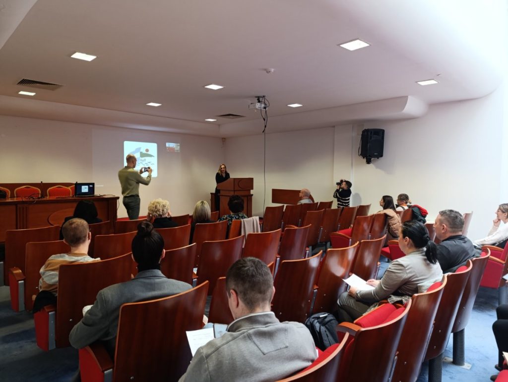 ZDRAVSTVENE KRIZE: Institut za javno zdravstvo Srpske održava prvi dan edukativne radionice (FOTO)