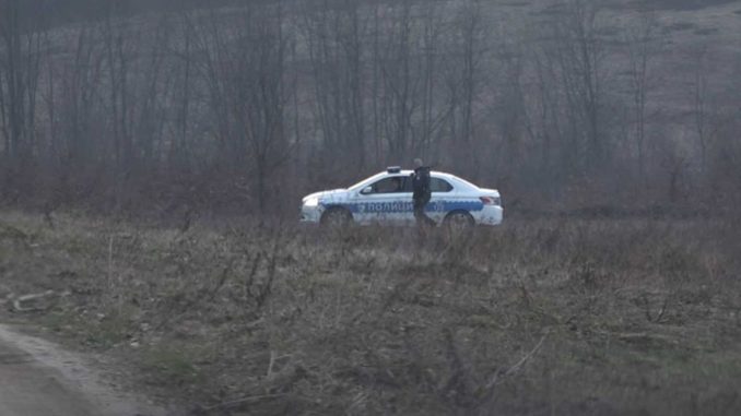 SELIMOVIĆ VIĐEN U PRNJAVORSKOM SELU: Nastavlja se potraga za osumnjičenim za ubistvo supruge i sina