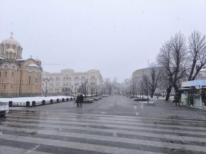 VRATILA NAM SE ZIMA: Do 70 cm snijega stiže u planine, obilna kiša u nizinama