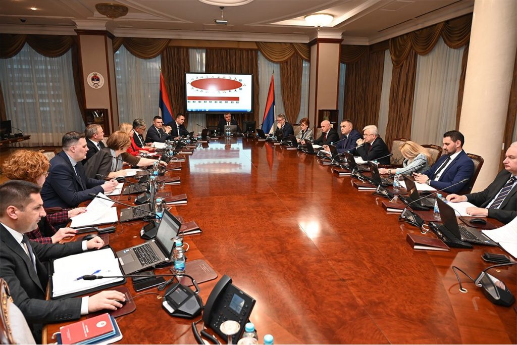 POVIŠICE U VLADI SRPSKE: Ovo su nove plate premijeru i ministrima
