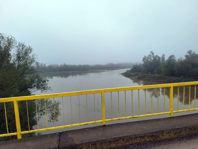 U PADU VODOSTAJ RIJEKE BOSNE: Ispod kote redovne odbrane od poplava