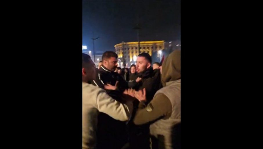 ХУЛИГАНИ ПРАВЕ НЕРЕДЕ: Туча испред Пионирског парка (ВИДЕО)