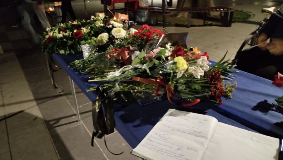 POTRESNE SCENE U KOČANIMA: Građani pale svijeće za tragično nastradale (FOTO/VIDEO)