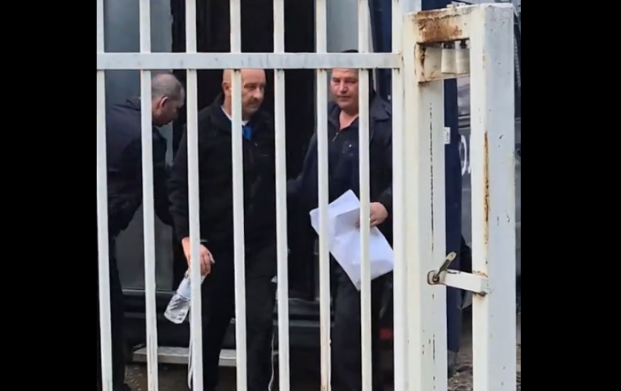 DISKOTEKA NIJE IMALA DOZVOLU ZA RAD: Objavljen snimak hapšenja vlasnika noćnog kluba u Kočanima (VIDEO)