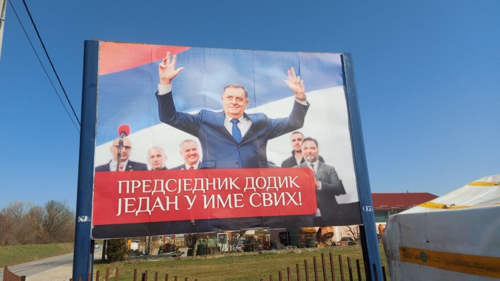 „SUDILI SU MENI JER NISU MOGLI STAVITI MILION SRBA U SUDNICU“: Evo gdje je osvanuo bilbord podrške predsjedniku Srpske (FOTO)