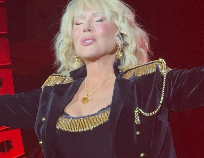 EVO KOJA BRENINA PJESMA JE POSVEĆENA BOBI: Pjevačica se uvijek rasplače kad je izvodi