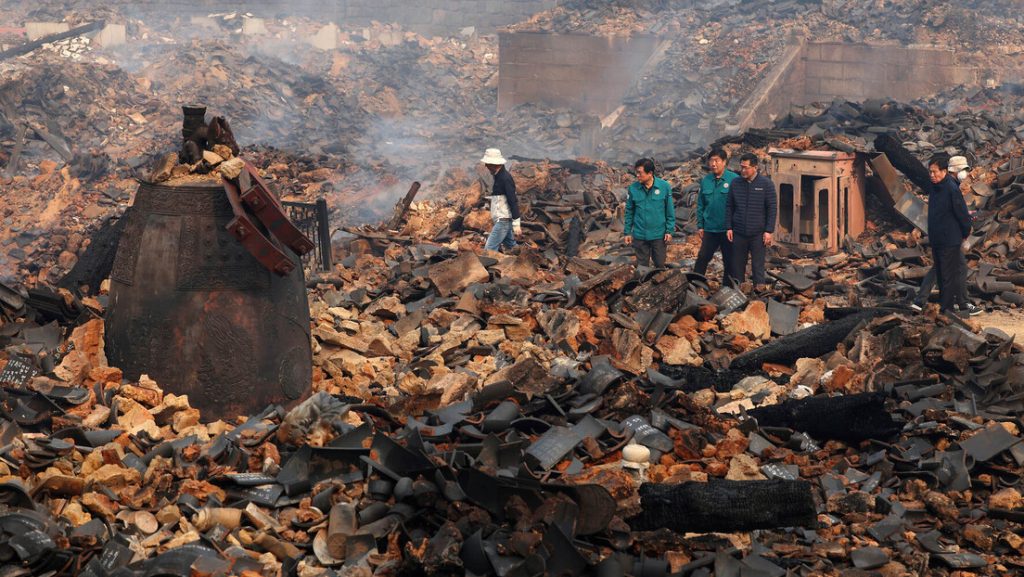 NAJGORI U ISTORIJI ZEMLJE: Bukte požari u Južnoj Koreji, evakusano desetine hiljada ljudi (FOTO/VIDEO)