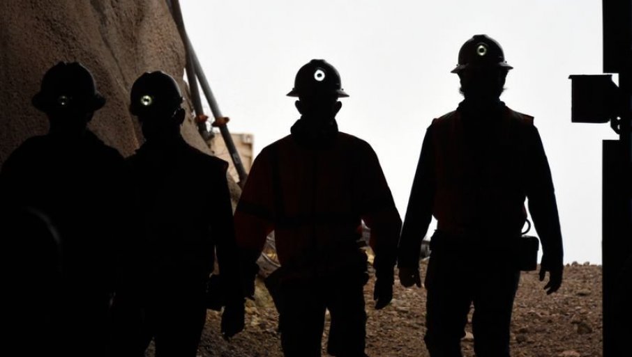 POTENCIJALNA LOKACIJA RUDNIKA U BLIZINI NASELJENIH MJESTA: Tuzla i Semberija traže zabranu eksploatacije litijuma na Majevici