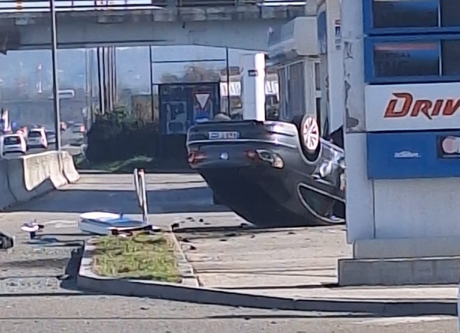 ВОЗАЧ БИО ПИЈАН И ДРОГИРАН: Познати детаљи саобраћајне несреће у Трну