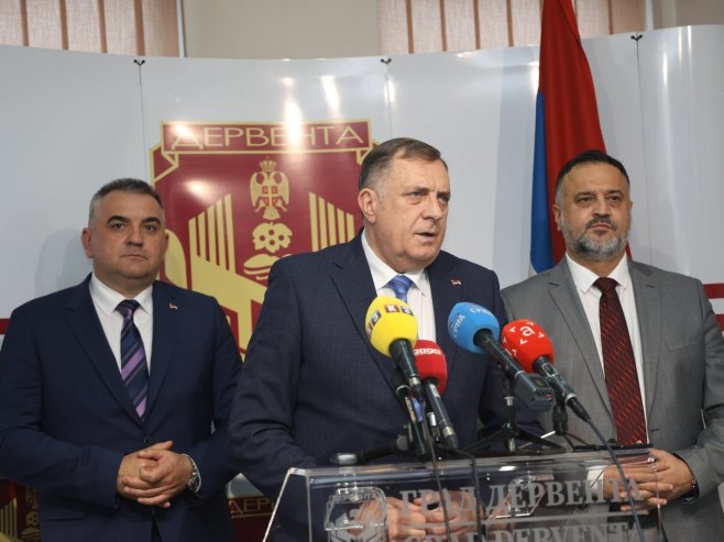 DODIK U DERVENTI: Ovo je jedna od najsređenijih lokalnih zajednica u Srpskoj (VIDEO)