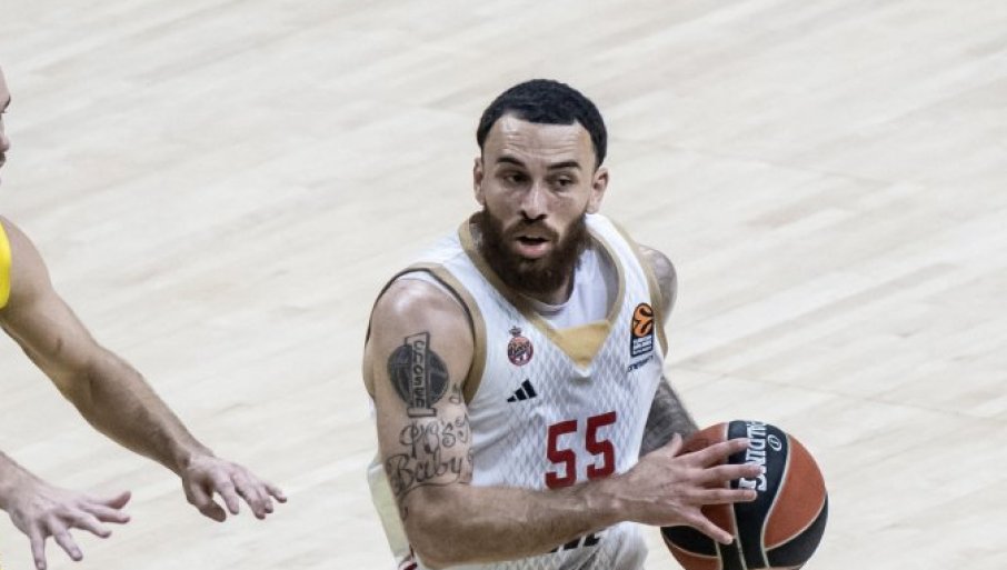 СУСПЕНДОВАН НАЈБОЉИ КОШАРКАШ МОНАКА: Мајка Џејмса скупо коштала ова грешка