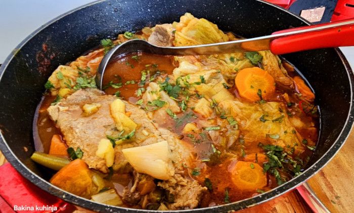 RECEPT ZA MLADI KUPUS: Tajna savršenog ukusa je u tome koliko dugo ga kuvate