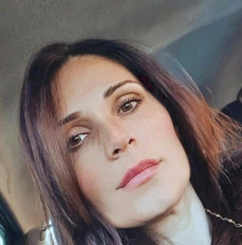 ПРИЈАТЕЉИ И КОЛЕГЕ СЕ ОПРАШТАЈУ ОД БИЉАНЕ: Ово је супруга Срђана Тодоровића која је настрадала у несрећи код Прњавора