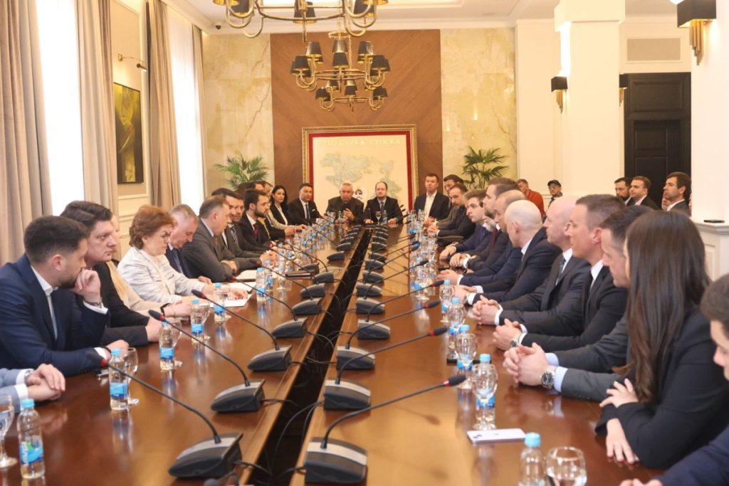 SASTANAK DODIKA SA DELEGACIJAMA SRBA IZ AUSTRIJE I SRBIJE: Prisustvuju visoki zvaničnici (FOTO)