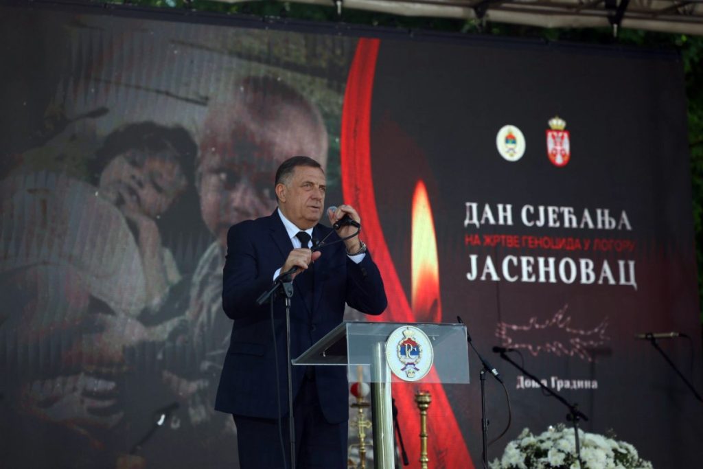 „LJUDI SU OVDJE SISTEMSKI UBIJANI“: Dodik – Donja Gradina – simbol stradanja i dokaz da zatiranje jednog naroda nije moguće
