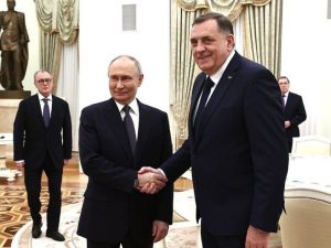 ПУТИН СЕ ДАНАС САСТАЈЕ СА ДОДИКОМ: Кремљ поручио да су односи са Српском веома блиски