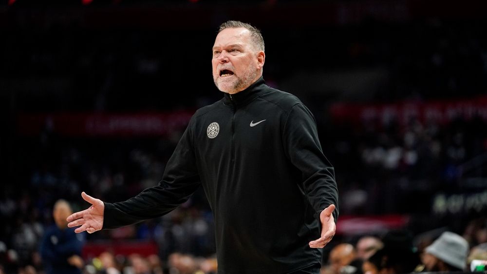 ИЗДАЈА ЈОКИЋА: Доскорашњи тренер Денвера Мајк Мелоун показао право лице (ВИДЕО)