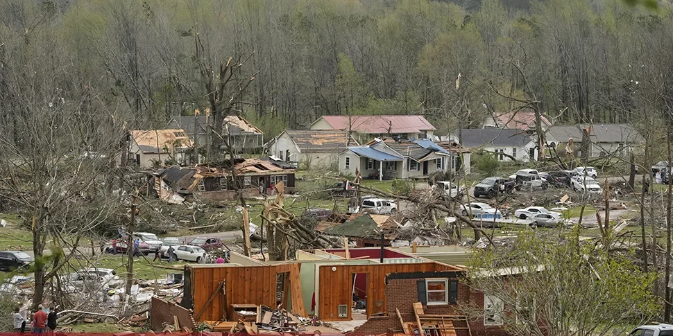OLUJA ODNIJELA ŠESNAEST ŽIVOTA: Stravični prizori iz Amerike (VIDEO)