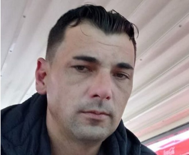 POSVAĐAO SE SA ŽENOM, PA ZAPALIO KUĆU PUNCU: Ovo je muškarac koji je napravio haos u Travniku