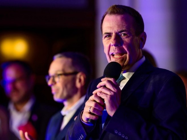 „UKINUTI SVE PROIZVOLJNE SANKCIJE“: Odluka Majnl-Rajzinger o predsjedniku Srpske neprihvatljiva