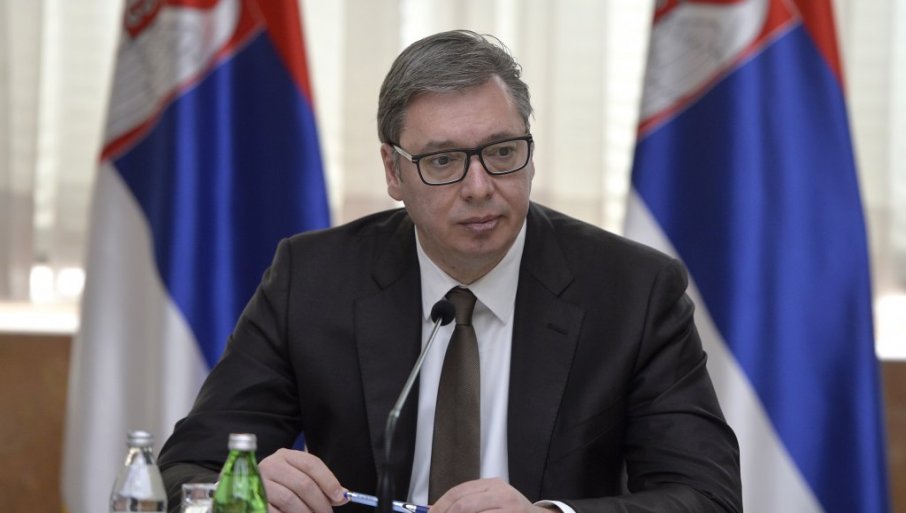 VUČIĆ PORUČIO DA ĆE SVI ODGOVARATI: „Prvi skup u istoriji Srbije da se poziva na nasilje“