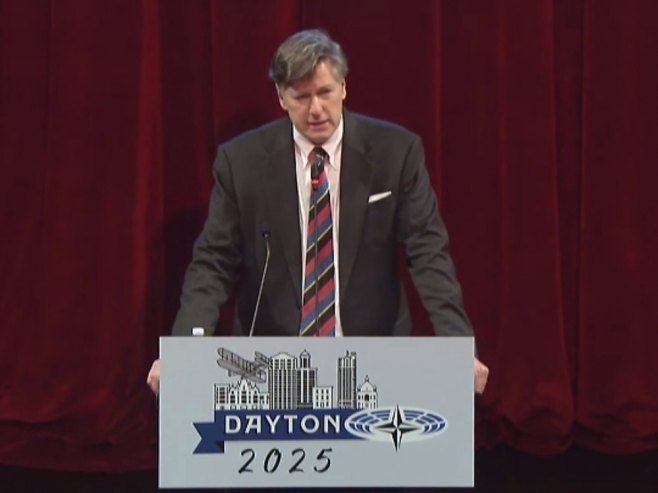 СЈЕДИЊЕНЕ ДРЖАВЕ ВОЉНЕ ДА РАДЕ СА СВИМ СТРАНАМА У БиХ: Замјеник америчког државног секретара САД поручио да се договори у Дејтону морају поштовати