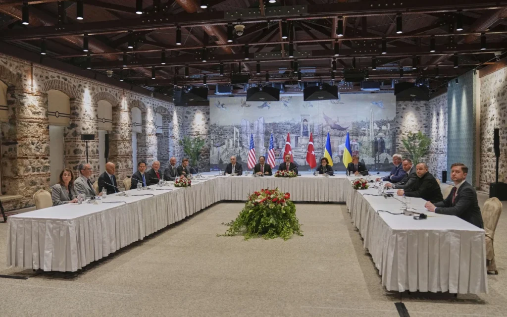 TURSKI MINISTAR SPOLJNIH POSLOVA POTVRDIO: Ruska i ukrajinska delegacija dogovorile novi sastanak