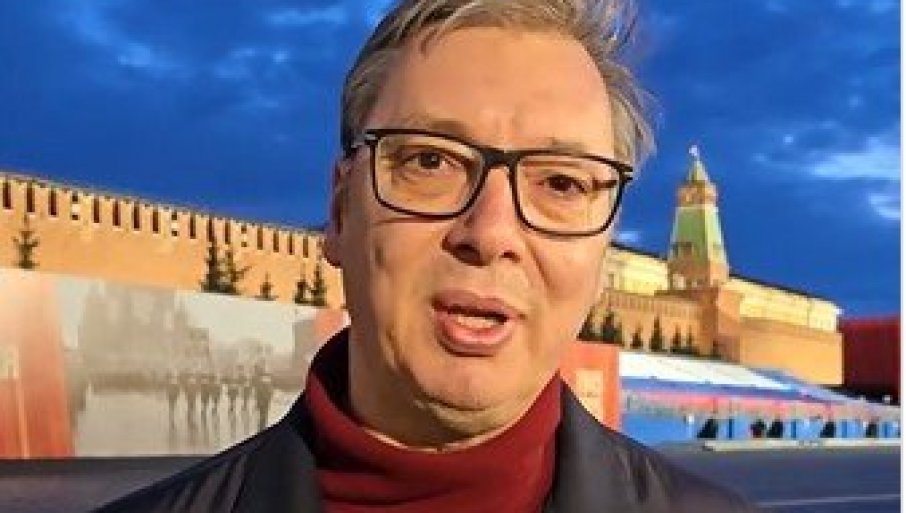 VUČIĆ SE OGLASIO SA CRVENOG TRGA: Ponosam sam što sam predsjednik Srbije (VIDEO)
