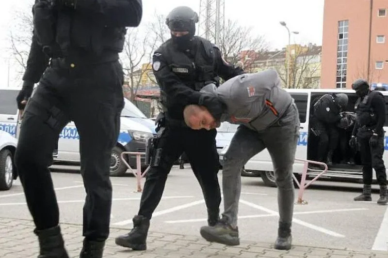 HAPŠEN ZBOG UBISTVA, PRIJETNJI…  Ko je ubijeni Savo Čolić?