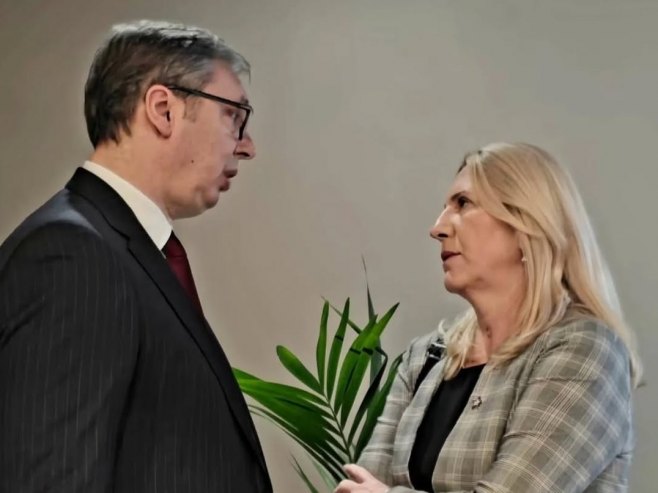 „СРБИЈА УЗ СРПСКУ, А СРПСКА УЗ СРБИЈУ“: Цвијановић са Вучићем у Тирани на самиту (ФОТО)